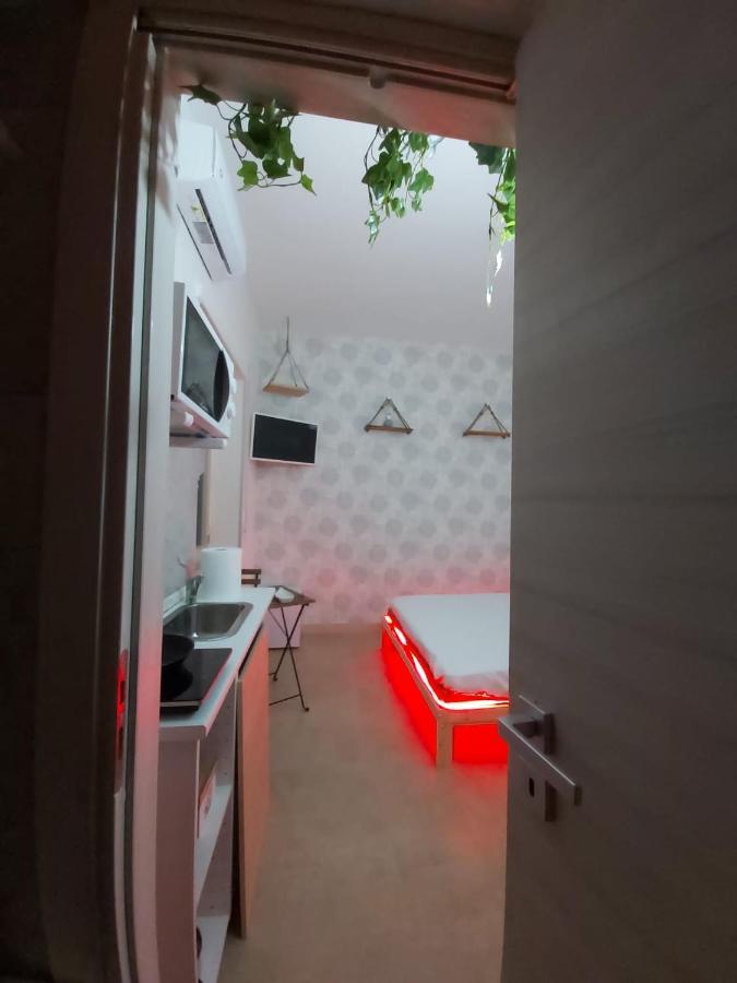 Il Re Dei Sogni Apartment Salerno Bagian luar foto